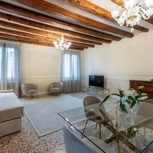 san-vio-palace-luxury-apartments.hotelinveneto.com/