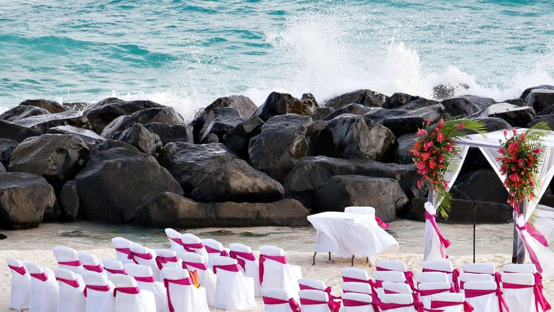 Hilton Barbados Resort Bridgetown 4*,